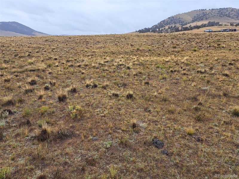 318 Basin View Rd, Como, CO 80432