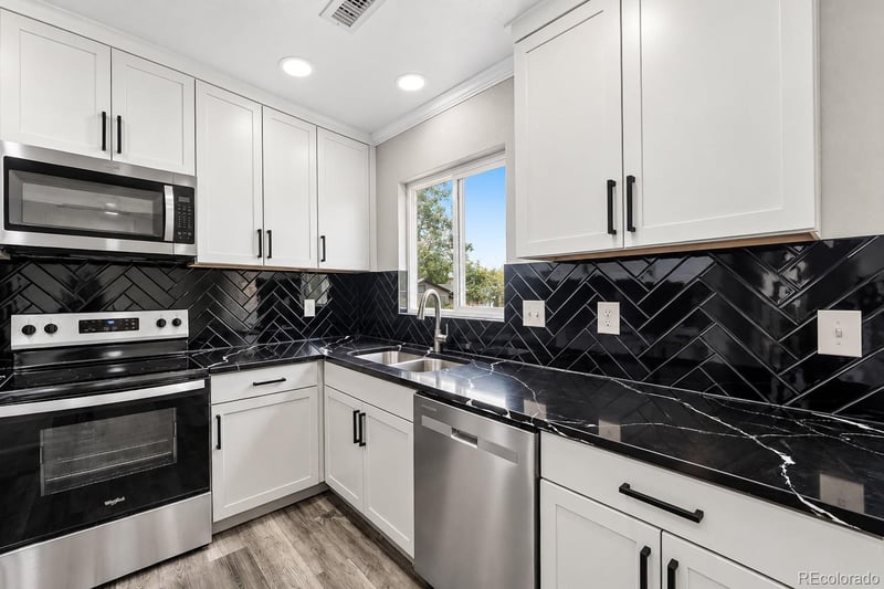 3803 S Ouray Way, Aurora, CO 80013