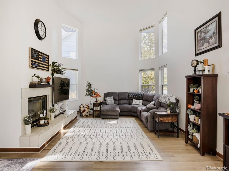 2350 E Nichols Pl, Centennial, CO 80122