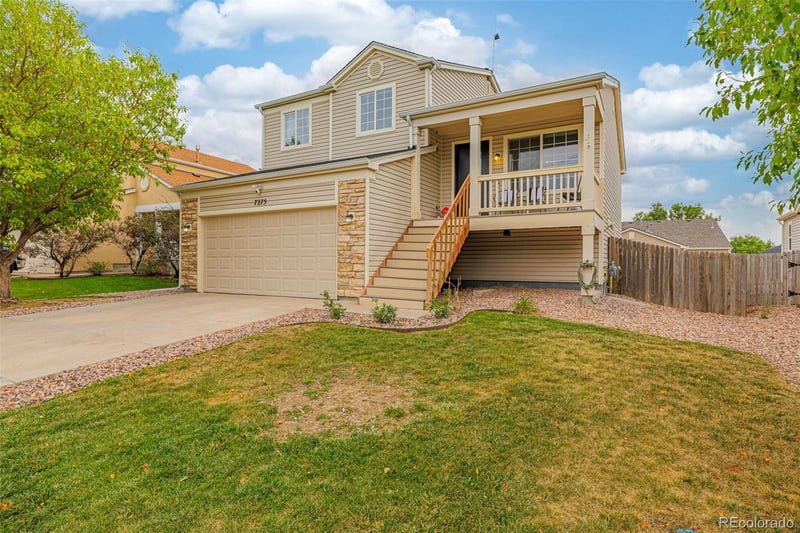 7275 Village Meadows Dr, Fountain, CO 80817