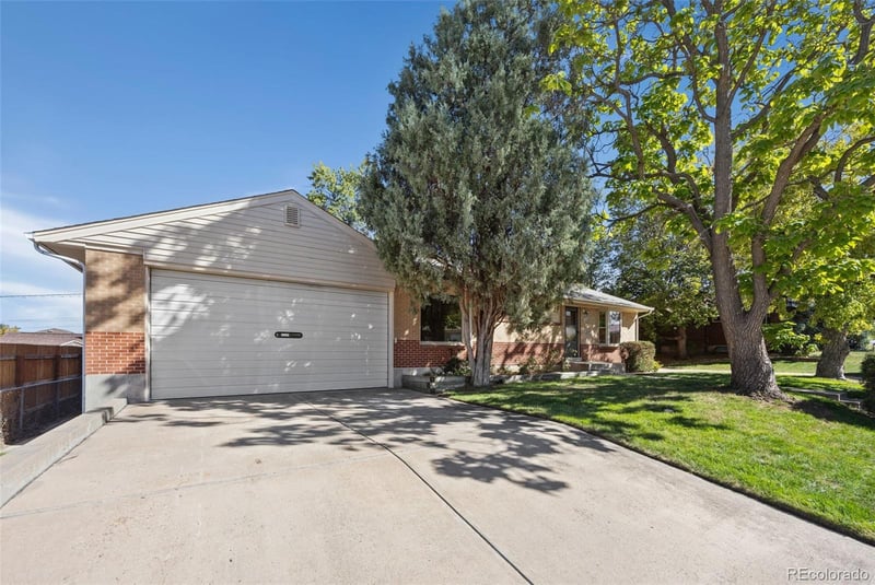 10460 Emerson St, Northglenn, CO 80233