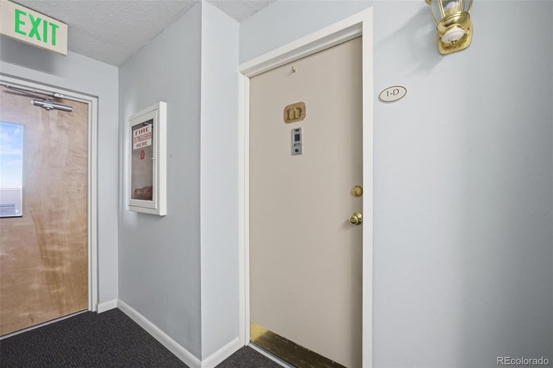 495 S Dayton St #1D, Denver, CO 80247