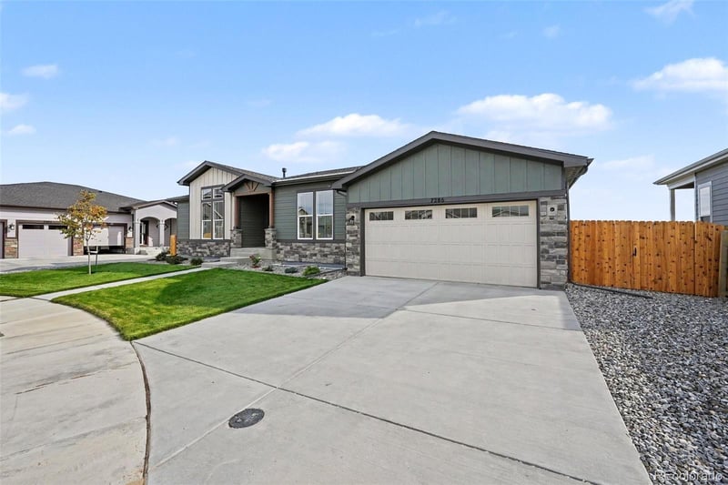 7286 Xenophon Ct, Arvada, CO 80005