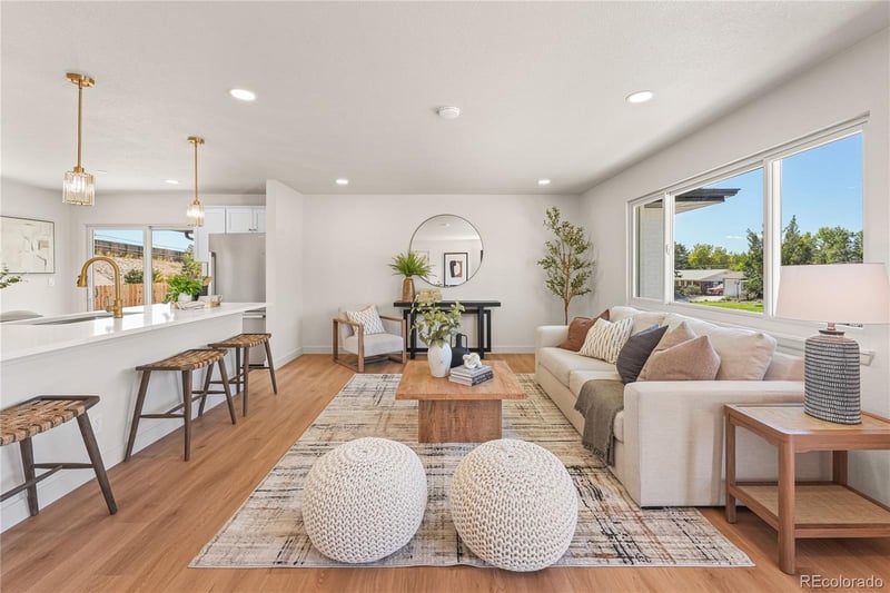 8506 Sheridan Ct, Arvada, CO 80003