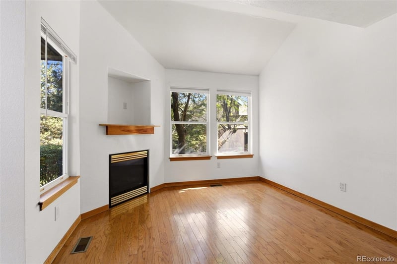 2067 N Fork Dr, Lafayette, CO 80026