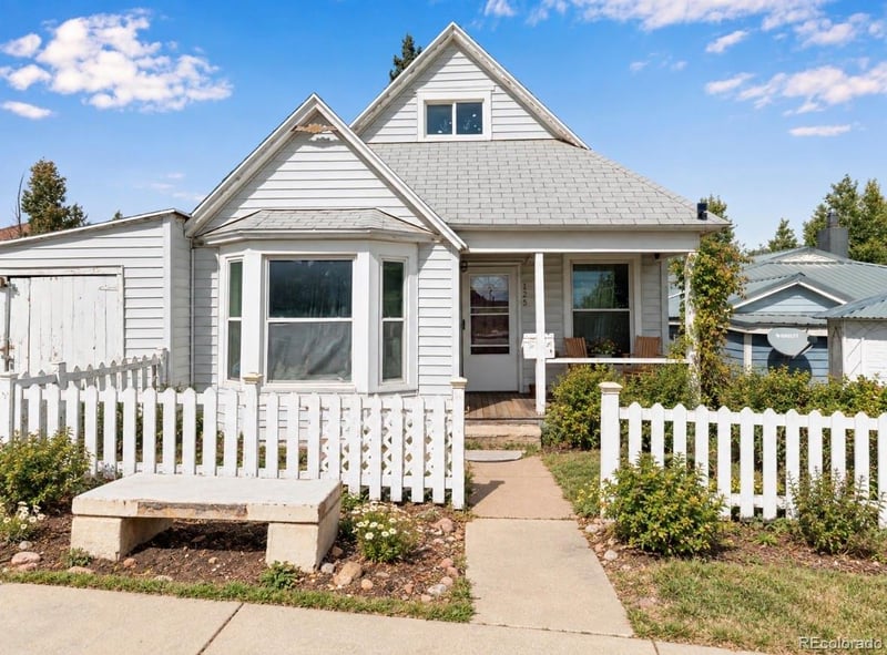 125 W Masonic Ave, Cripple Creek, CO 80813