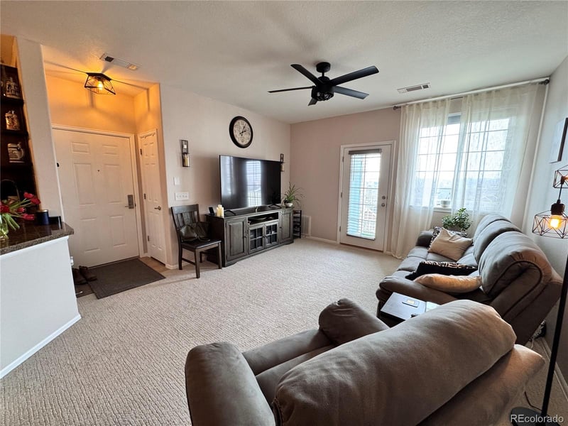 2675 S Danube Way #302, Aurora, CO 80013