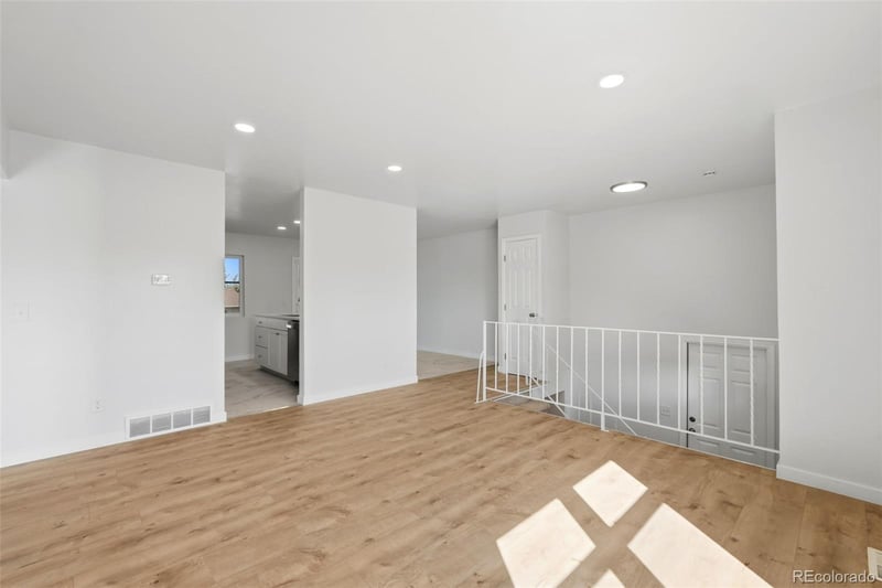 18007 E Bails Pl, Aurora, CO 80017