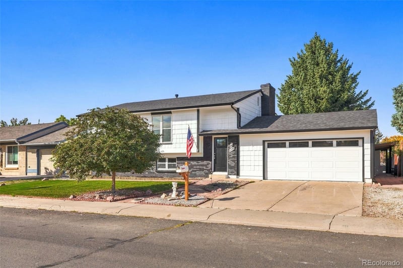 18007 E Bails Pl, Aurora, CO 80017