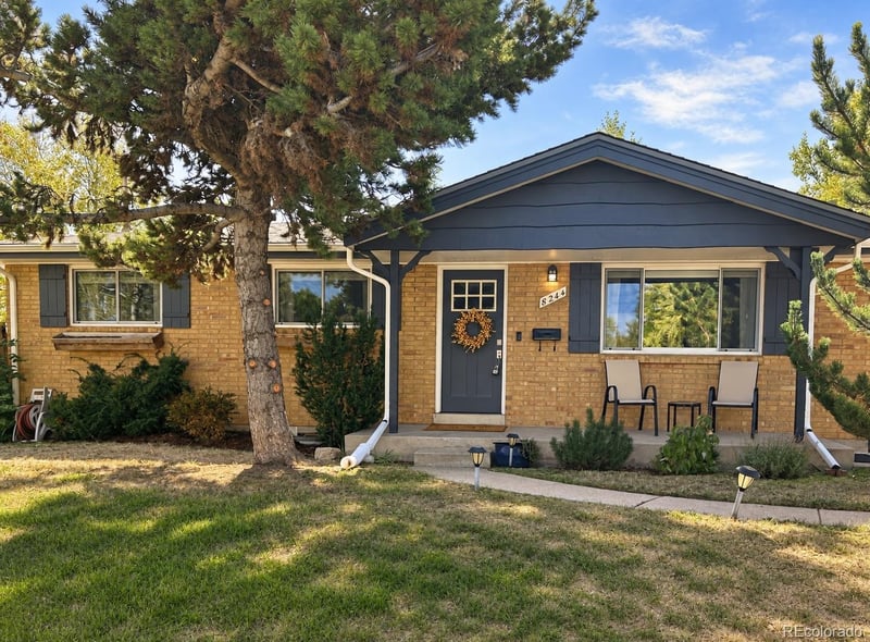 8244 W Iowa Ave, Lakewood, CO 80232
