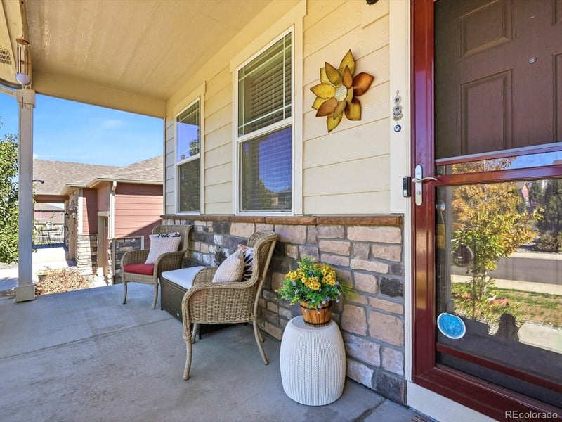 5996 Point Rider Cir, Castle Rock, CO 80104