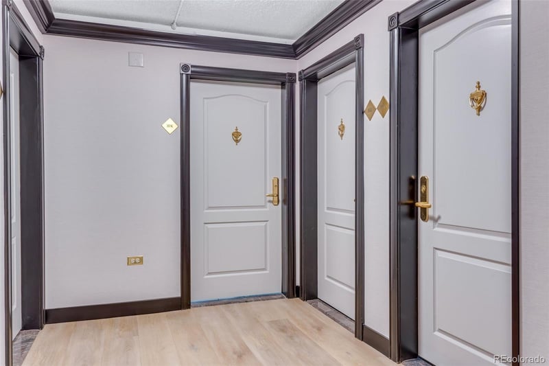 1020 15th St #30L, Denver, CO 80202