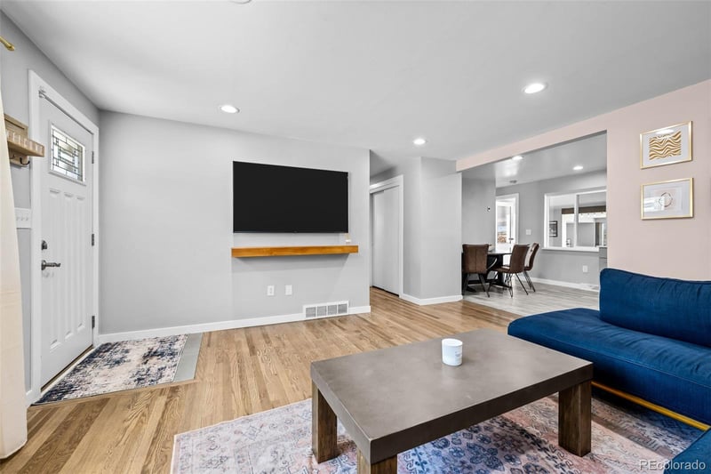 4841 S Lipan St, Englewood, CO 80110