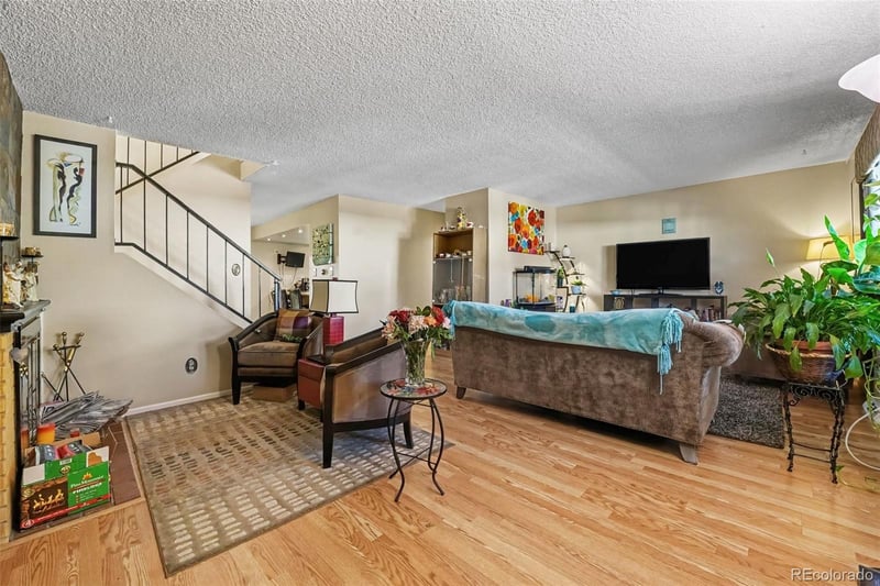 9191 E Oxford Dr, Denver, CO 80237
