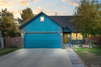 1869 Fraser, Aurora, CO 80011