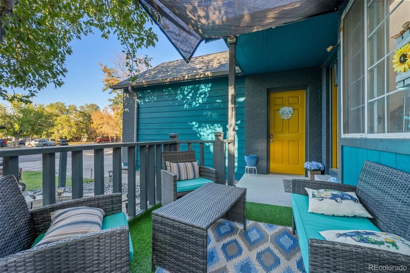 1869 Fraser Ct, Aurora, CO 80011
