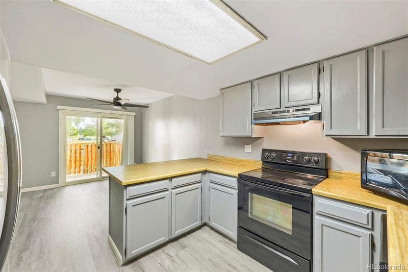 1125 S Oneida St #A, Denver, CO 80224