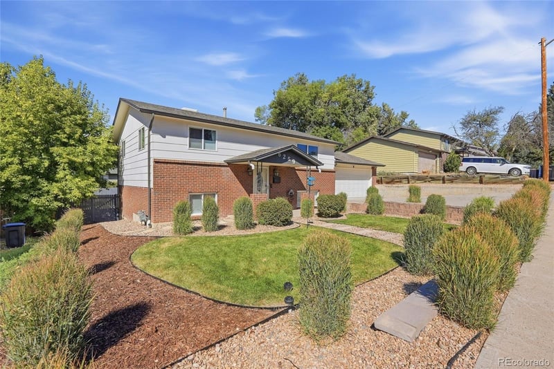 6259 Reed St, Arvada, CO 80003