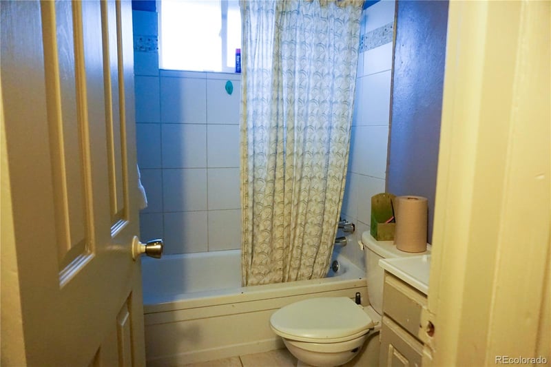5530 W 3rd Pl, Lakewood, CO 80226