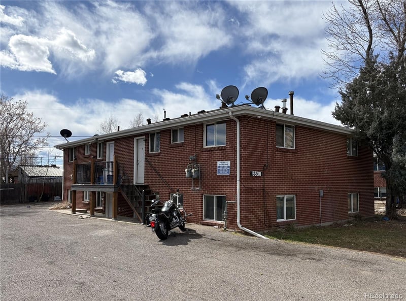 5530 W 3rd Pl, Lakewood, CO 80226