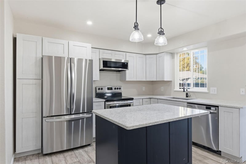1600 Argonne St, Aurora, CO 80011