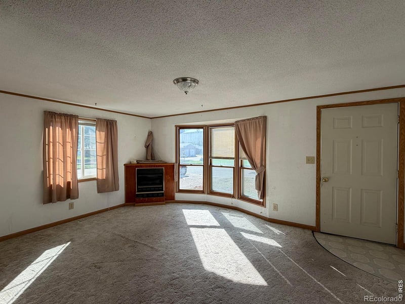 431 W Strohm St, Haxtun, CO 80731