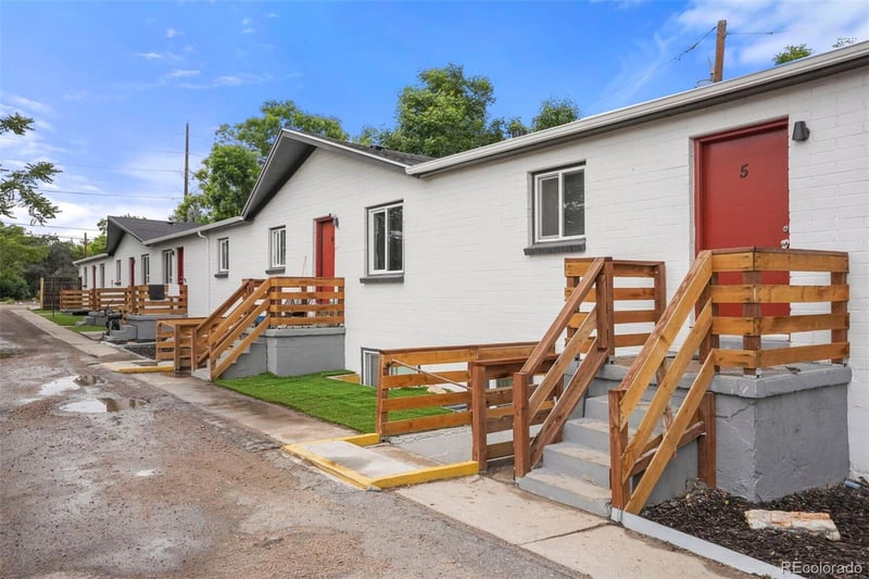 982 S Sheridan Blvd, Denver, CO 80226