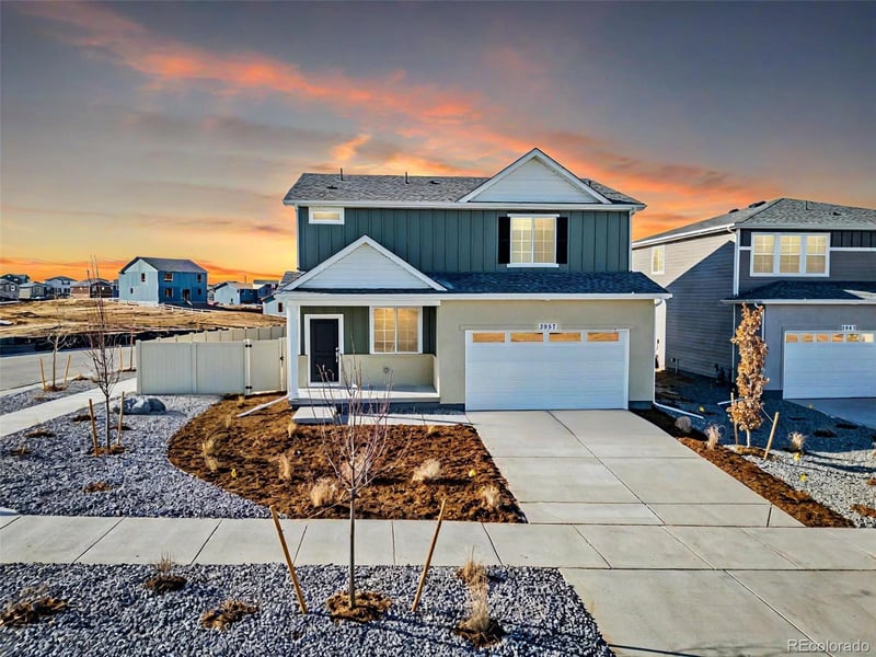 21781 E 46th Pl, Aurora, CO 80019