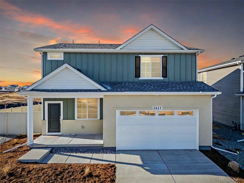21781 E 46th Pl, Aurora, CO 80019