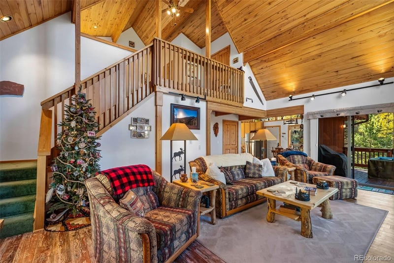 913 Longbow Dr, Como, CO 80432