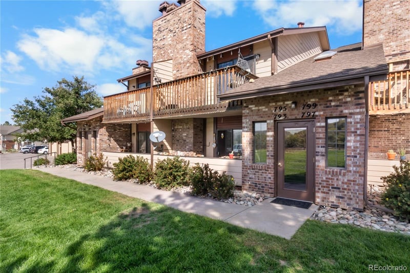 795 Canyon Dr, Castle Rock, CO 80104