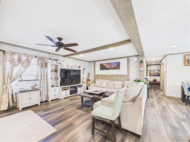 1000 Macdavidson Cir, Dacono, CO 80514