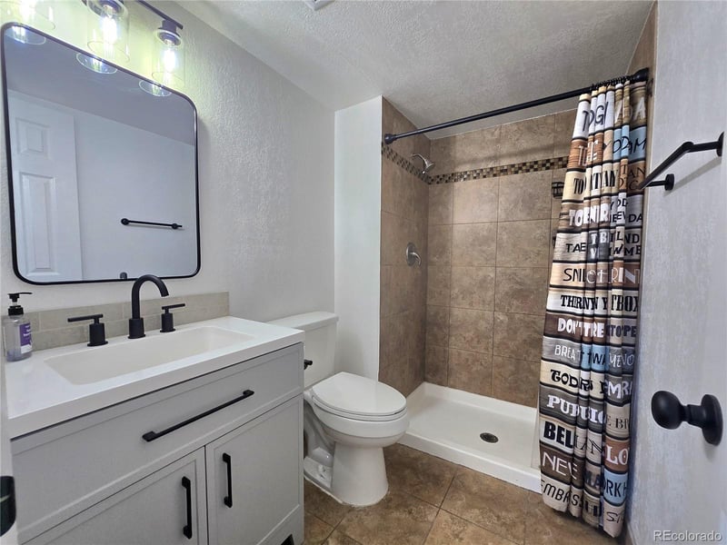 1723 Robb St #33, Lakewood, CO 80215