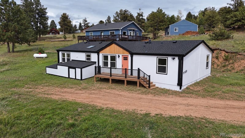 131 Dillon Ln, Florissant, CO 80816