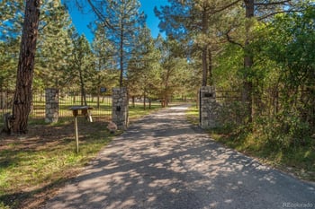 450 E Happy Canyon Rd, Castle Rock, CO 80108