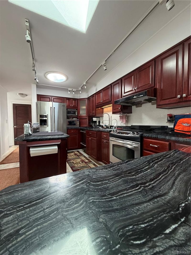 263 E Ave, Limon, CO 80828