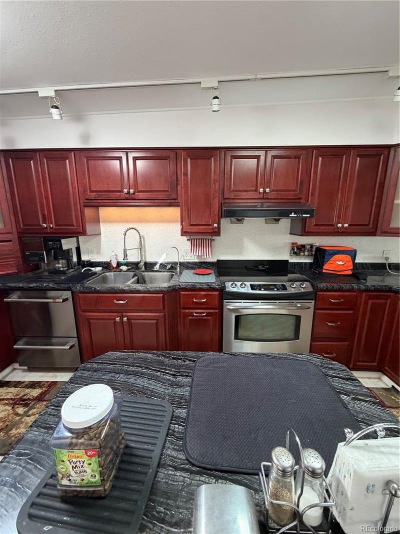 263 E Ave, Limon, CO 80828