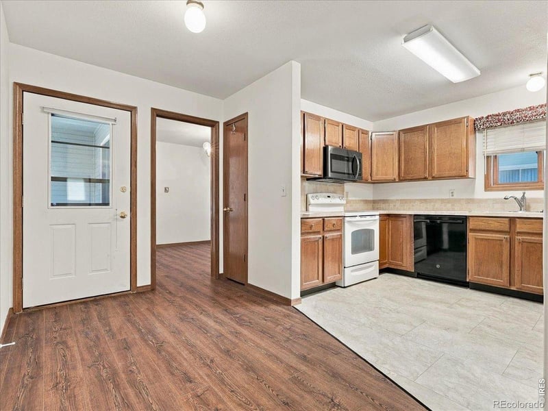 1100 Taft Ave #46, Loveland, CO 80537