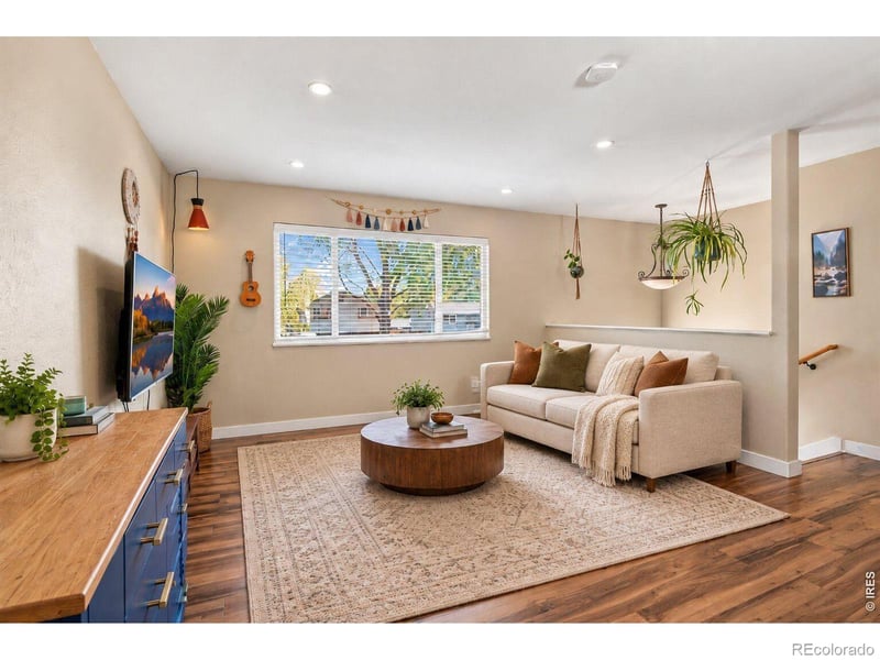 1119 Timber Ln, Fort Collins, CO 80521