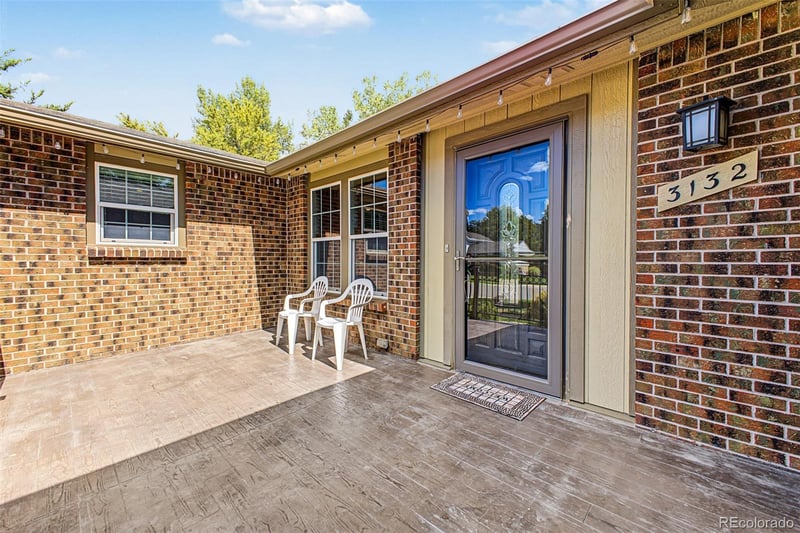 3132 S Boston Ct, Denver, CO 80231