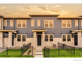 2837 Bear Springs Cir, Longmont, CO 80503