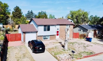 2879 S Memphis St, Aurora, CO 80013