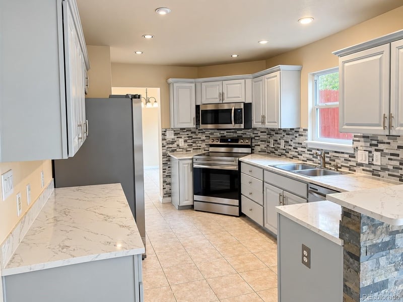 17842 E Lehigh Pl, Aurora, CO 80013