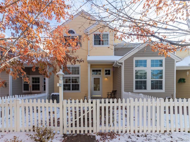 707 Snowberry St, Longmont, CO 80503