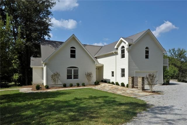 9366 Hester Beasley Rd, Nashville, TN 37221