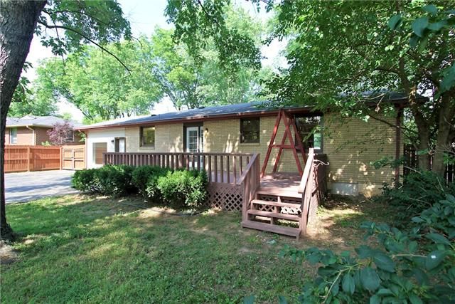 7017 Bonnamere Dr, Hermitage, TN 37076