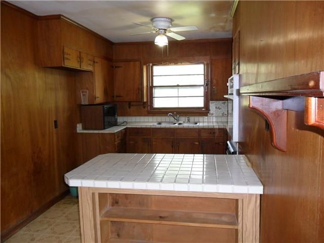 106 Blackpatch Dr, Springfield, TN 37172