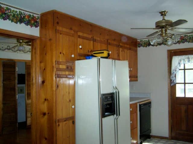 2843 Old Greenbrier Pike, Greenbrier, TN 37073