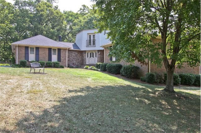 185 Saint Andrews Dr, Franklin, TN 37069
