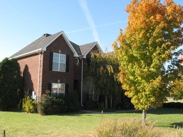 1834 Joben Dr, Murfreesboro, TN 37128